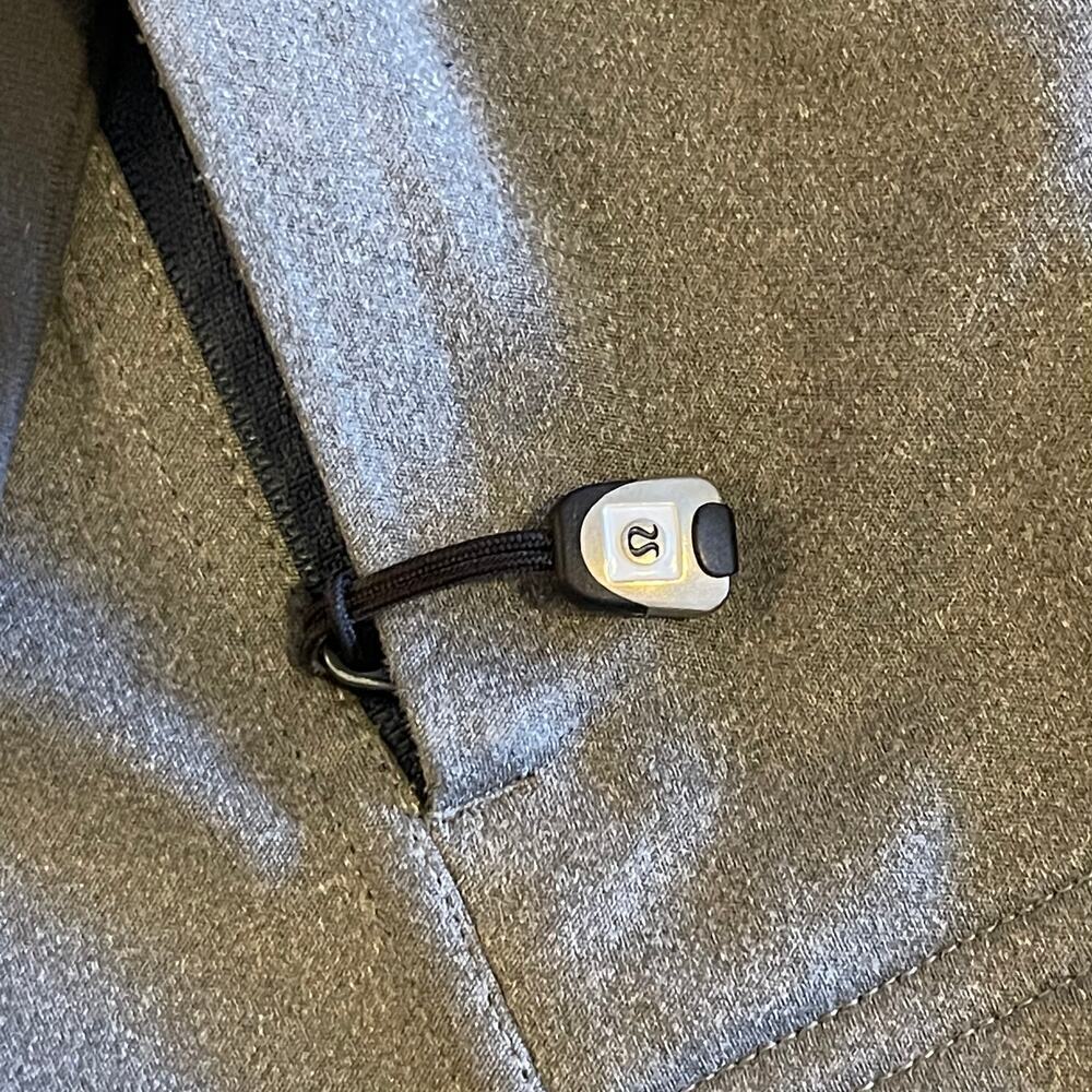 Lululemon Men's Rare Jacket Zipper Up NO SIZE TAG - Picture 3 of 12